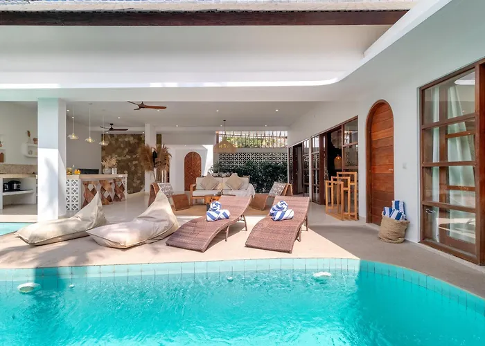Villa Crusoe Stylish 3br Oasis In Berawa