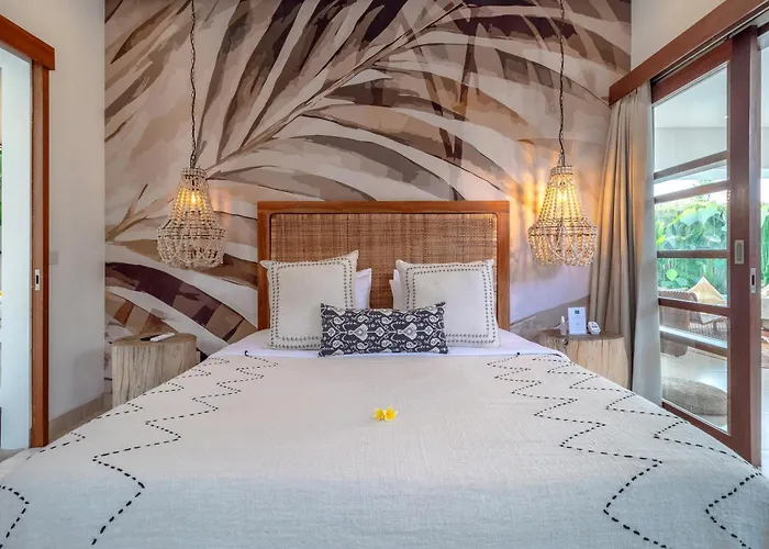 别墅 Crusoe Stylish 3br Oasis In Berawa *